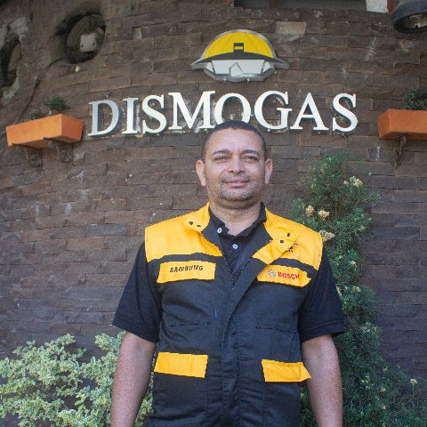 Integrante del equipo de Dismogas DM Home
