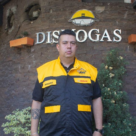 Integrante del equipo de Dismogas DM Home