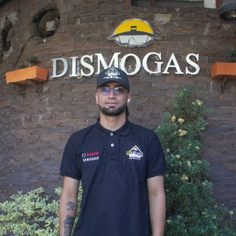 Integrante del equipo de Dismogas DM Home